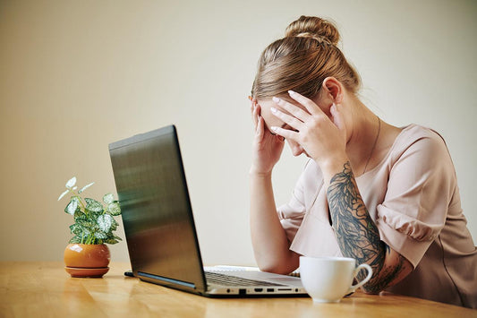 O que é síndrome de burnout e quais os sintomas - Beauts